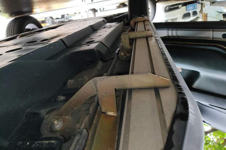Used Toyota Wildlander 2024 2.0L CVT Two-Wheel Drive Leading Edition Left Side Sill