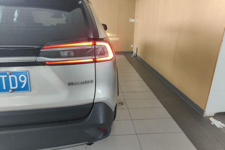 Used Toyota Wildlander 2024 2.0L CVT Two-Wheel Drive Leading Edition Right Rear Taillight