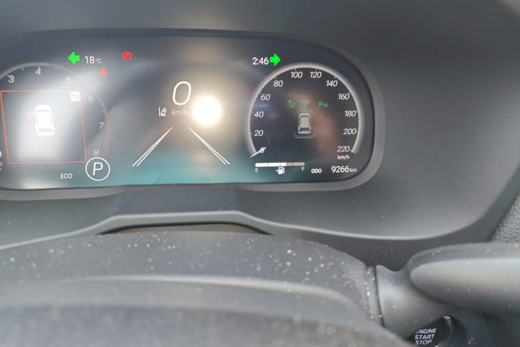 Used Toyota Wildlander 2024 2.0L CVT Two-Wheel Drive Urban Edition Odometer Close Up