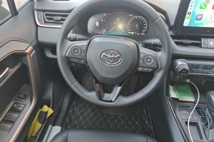 Used Toyota Wildlander 2024 2.0L CVT Two-Wheel Drive Urban Edition Steering Wheel