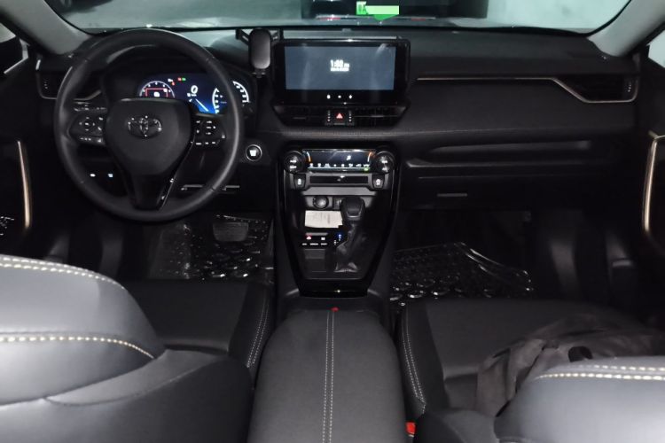 Used Toyota Wildlander 2024 2.0L CVT Two-Wheel Drive Urban Edition Center Console