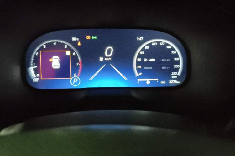 Used Toyota Wildlander 2024 2.0L CVT Two-Wheel Drive Urban Edition Odometer Close Up