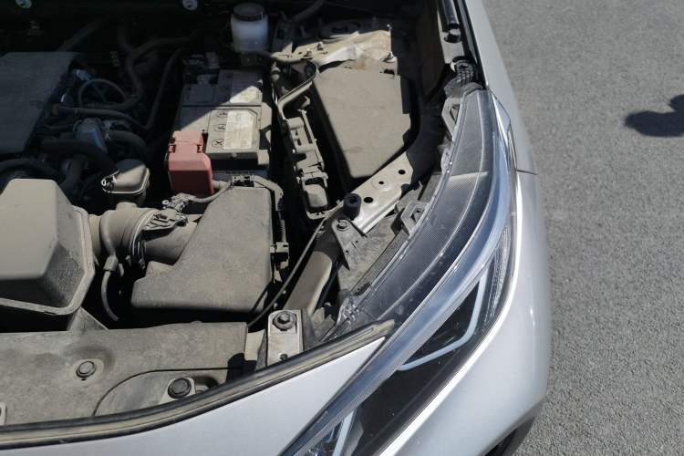 Used Toyota Wildlander 2024 2.0L CVT 4x4 Luxury PLUS Edition Engine Bay Left