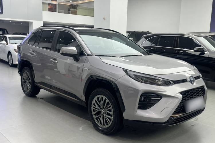 Used Toyota Wildlander 2024 Dual-Motor 2.5L E-CVT Two-Wheel Drive Luxury PLUS Edition Exterior 2