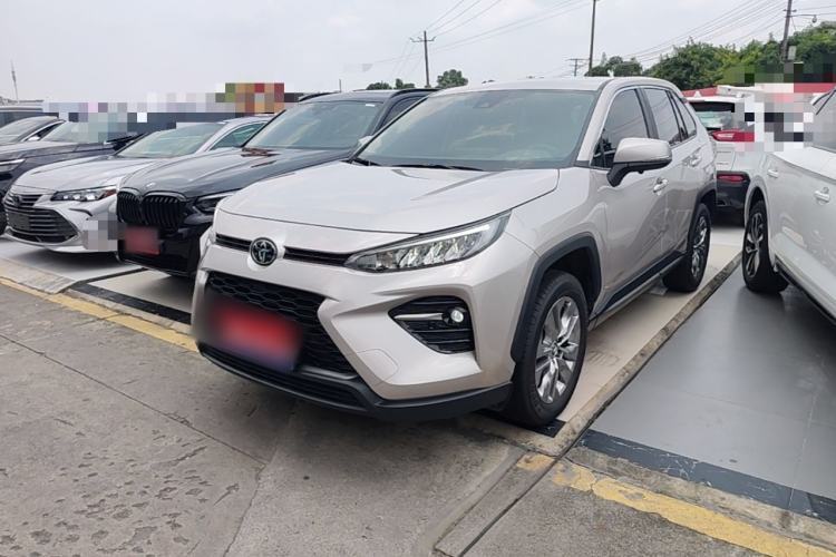 Used Toyota Wildlander 2024 2.0L CVT Two-Wheel Drive Leading Edition Guazi used car, China used car export, Used car for sale, Used cars, Cheapest cars for sale