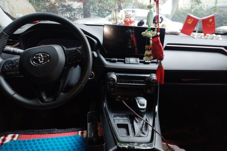 Used Toyota Wildlander 2024 2.0L CVT Two-Wheel Drive Urban Edition Interior 2