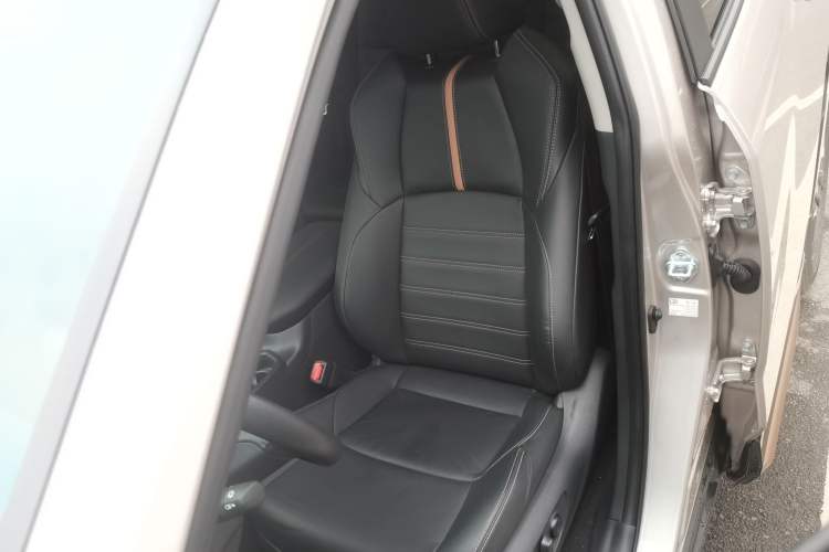 Used Toyota Wildlander 2024 2.0L CVT Two-Wheel Drive Luxury PLUS Edition Left Front Seat