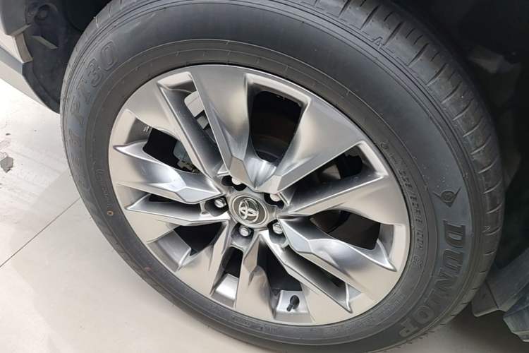 Used Toyota Wildlander 2024 2.0L CVT Two-Wheel Drive Leading Edition Right Rear Wheel Hub