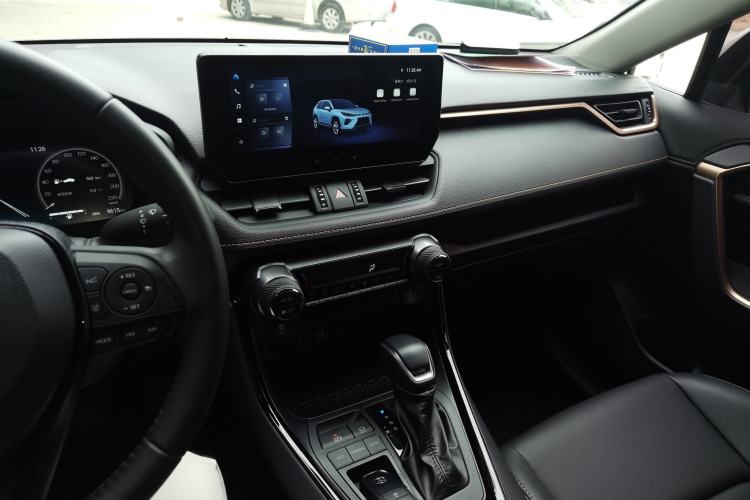 Used Toyota Wildlander 2024 2.0L CVT Two-Wheel Drive Luxury PLUS Edition Audio And AC Panel