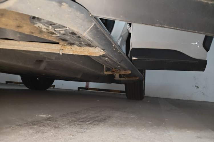 Used Toyota Wildlander 2024 2.0L CVT Two-Wheel Drive Leading Edition Chassis Front Left