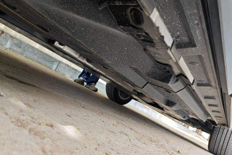 Used Toyota Wildlander 2024 2.0L CVT Two-Wheel Drive Leading Edition Chassis Rear Right