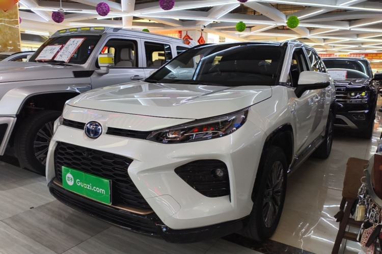 Used Toyota Wildlander 2024 Dual-Motor 2.5L E-CVT Two-Wheel Drive Luxury PLUS Edition Guazi used car, China used car export, Used car for sale, Used cars, Cheapest cars for sale
