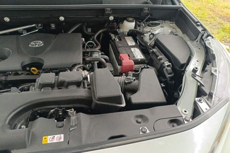 Used Toyota Wildlander 2024 2.0L CVT Two-Wheel Drive Urban Edition Engine Bay Left