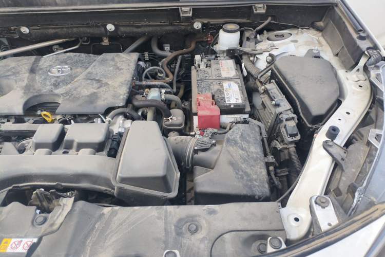 Used Toyota Wildlander 2024 2.0L CVT Two-Wheel Drive Leading Edition Engine Bay Left
