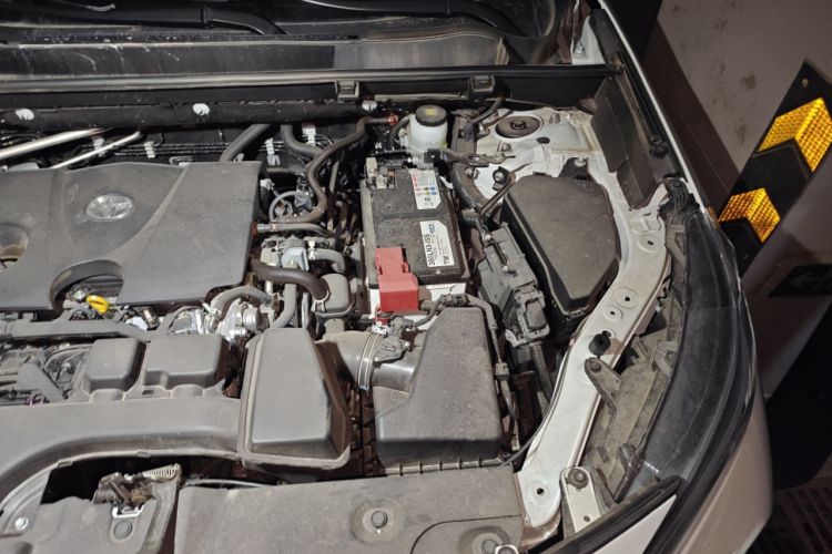 Used Toyota Wildlander 2024 2.0L CVT Two-Wheel Drive Leading Edition Engine Bay Left