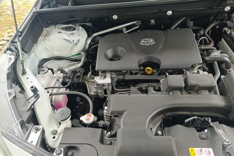 Used Toyota Wildlander 2024 2.0L CVT Two-Wheel Drive Urban Edition Engine Bay Right