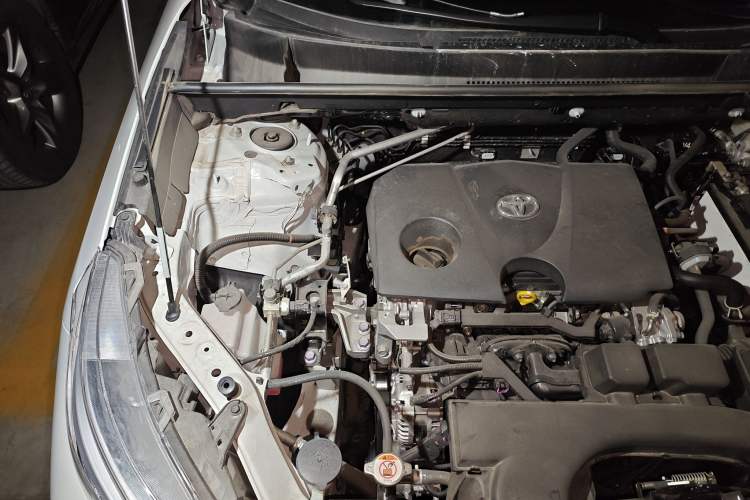 Used Toyota Wildlander 2024 2.0L CVT Two-Wheel Drive Leading Edition Engine Bay Right