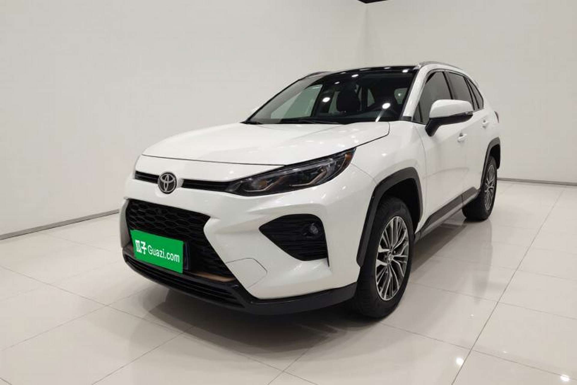 Used Toyota Wildlander 2024 2.0L CVT Two-Wheel Drive Luxury PLUS Edition Front Left 45 Deg