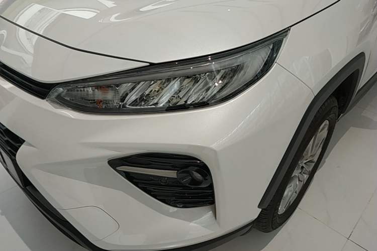 Used Toyota Wildlander 2024 2.0L CVT Two-Wheel Drive Leading Edition Left Front Headlight