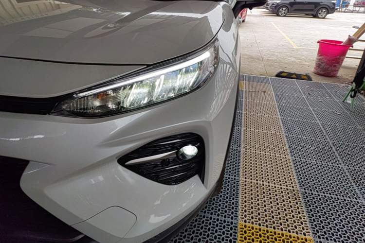 Used Toyota Wildlander 2024 2.0L CVT Two-Wheel Drive Leading Edition Left Front Headlight
