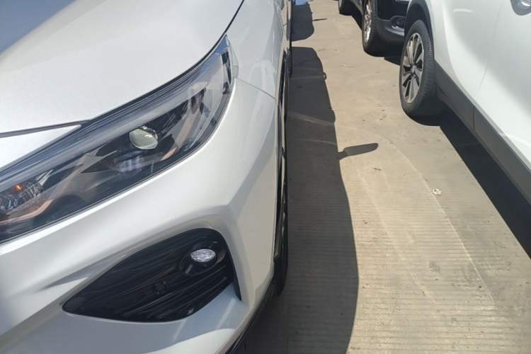 Used Toyota Wildlander 2024 2.0L CVT Two-Wheel Drive Luxury PLUS Edition Left Front Headlight