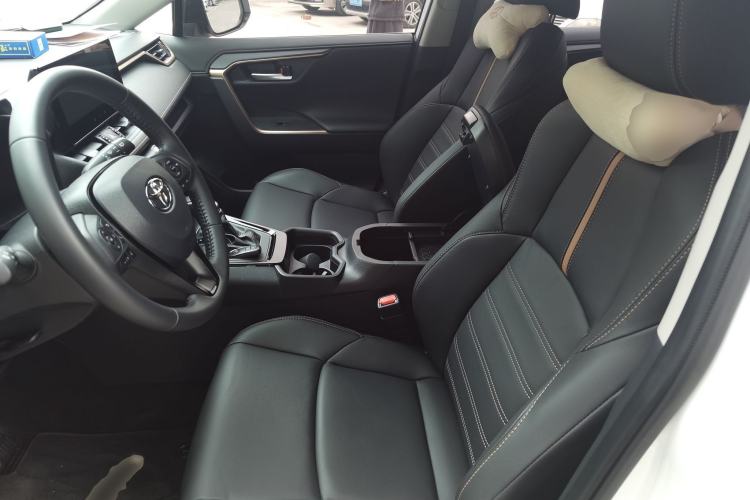 Used Toyota Wildlander 2024 2.0L CVT Two-Wheel Drive Luxury PLUS Edition Left Front Seat