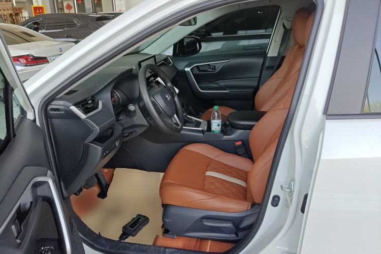 Used Toyota Wildlander 2024 2.0L CVT Two-Wheel Drive Leading Edition Left Front Seat