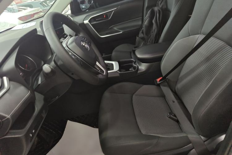 Used Toyota Wildlander 2024 2.0L CVT Two-Wheel Drive Leading Edition Left Front Seat