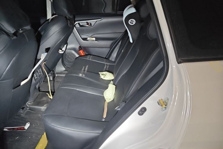 Used Toyota Wildlander 2024 2.0L CVT Two-Wheel Drive Leading Edition Left Rear Seat