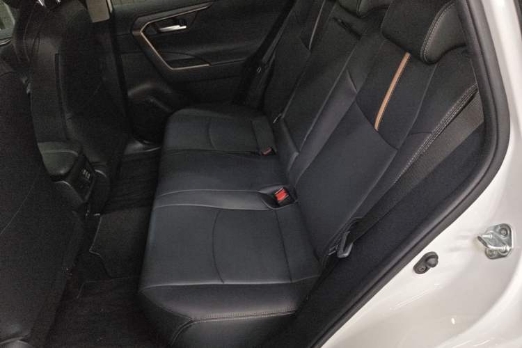 Used Toyota Wildlander 2024 2.0L CVT Two-Wheel Drive Urban Edition Left Rear Seat