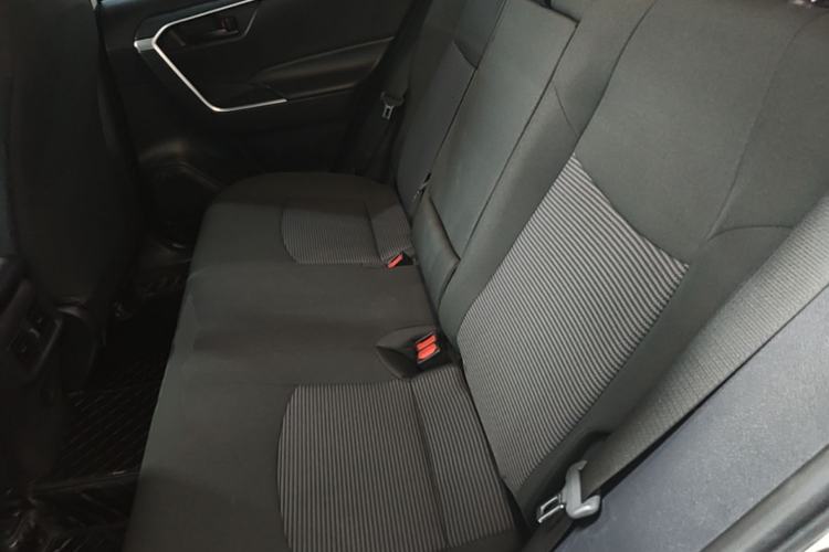 Used Toyota Wildlander 2024 2.0L CVT Two-Wheel Drive Leading Edition Left Rear Seat