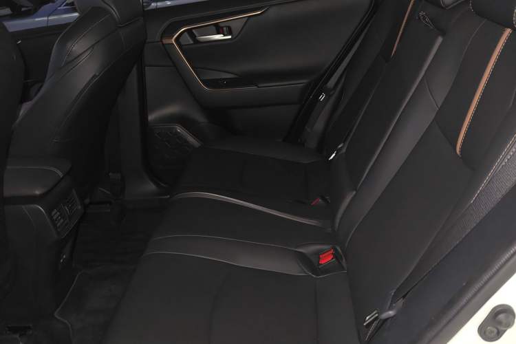 Used Toyota Wildlander 2024 2.0L CVT Two-Wheel Drive Urban Edition Left Rear Seat
