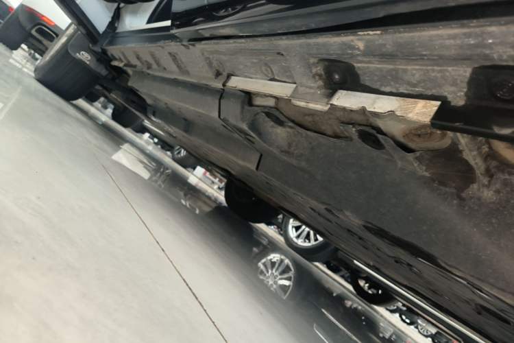 Used Toyota Wildlander 2024 2.0L CVT Two-Wheel Drive Urban Edition Left Side Sill