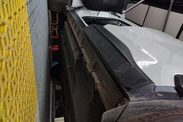Used Toyota Wildlander 2024 2.0L CVT Two-Wheel Drive Leading Edition Left Side Sill