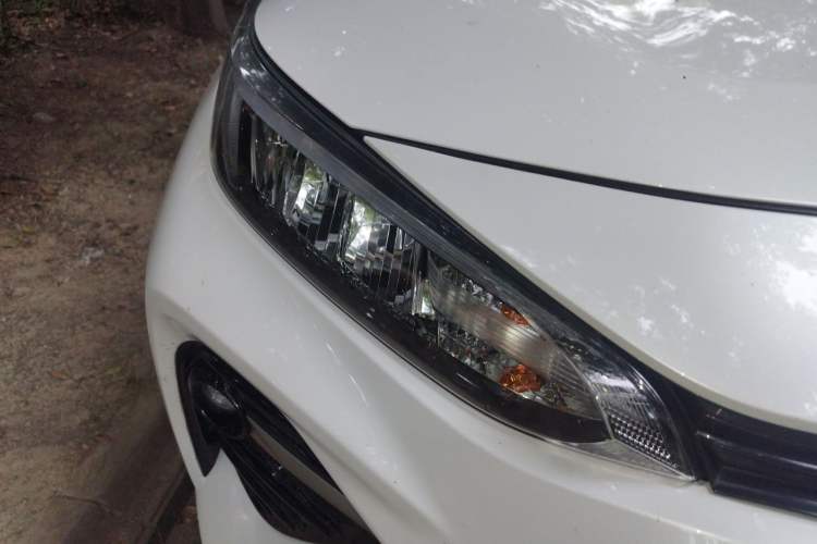 Used Toyota Wildlander 2024 2.0L CVT Two-Wheel Drive Leading Edition Right Front Headlight