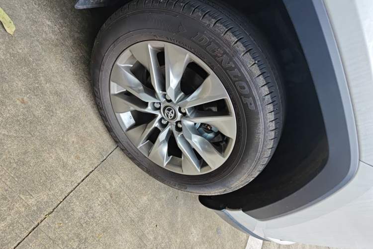 Used Toyota Wildlander 2024 2.0L CVT Two-Wheel Drive Leading Edition Right Front Wheel Hub