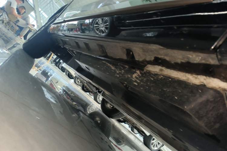 Used Toyota Wildlander 2024 2.0L CVT Two-Wheel Drive Urban Edition Right Side Sill