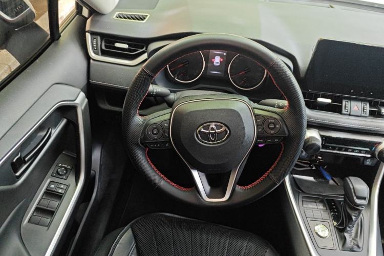 Used Toyota Wildlander 2024 2.0L CVT Two-Wheel Drive Leading Edition Steering Wheel