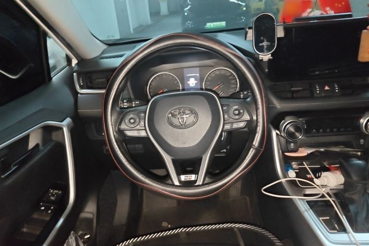 Used Toyota Wildlander 2024 2.0L CVT Two-Wheel Drive Leading Edition Steering Wheel