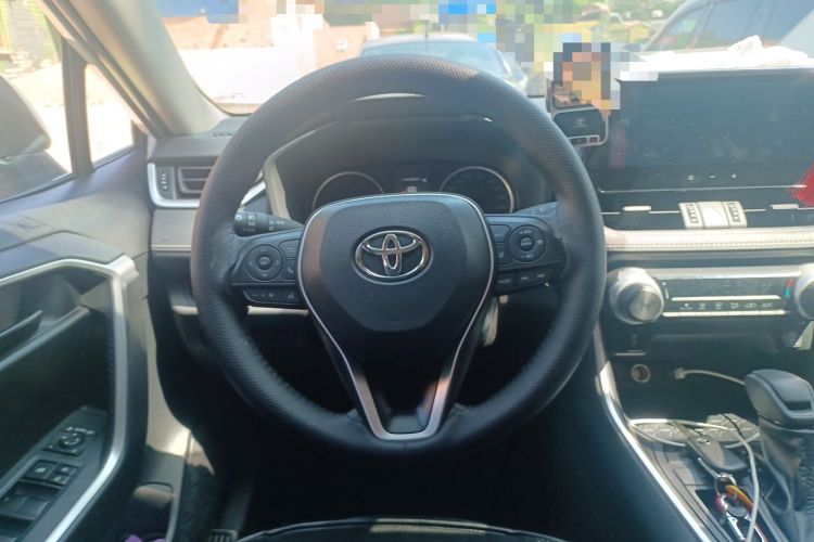 Used Toyota Wildlander 2024 2.0L CVT Two-Wheel Drive Leading Edition Steering Wheel