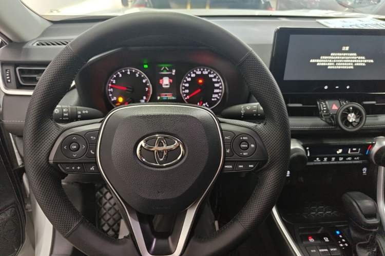 Used Toyota Wildlander 2024 2.0L CVT Two-Wheel Drive Leading Edition Steering Wheel