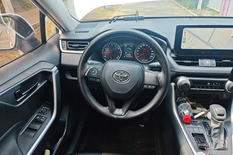 Used Toyota Wildlander 2024 2.0L CVT Two-Wheel Drive Leading Edition Steering Wheel