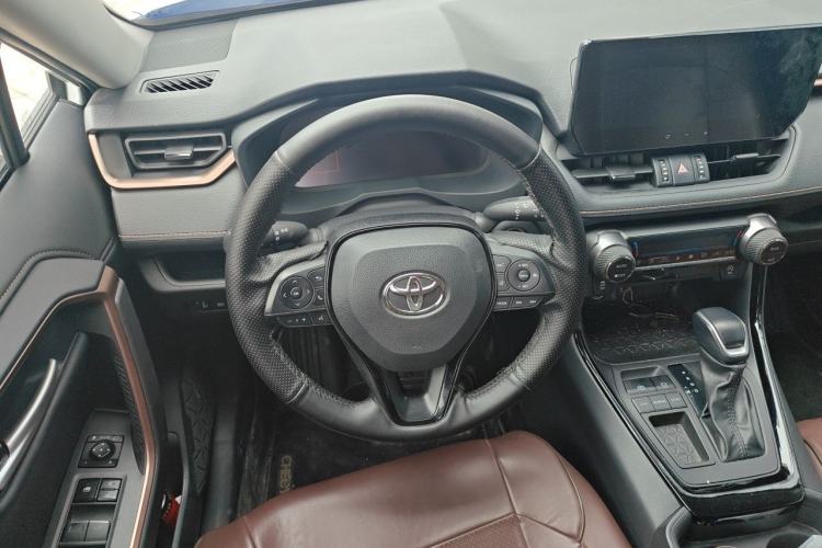 Used Toyota Wildlander 2024 2.0L CVT Two-Wheel Drive Urban Edition Steering Wheel