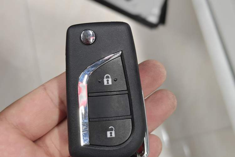 Used Toyota Wildlander 2024 2.0L CVT Two-Wheel Drive Leading Edition Vehicle Key