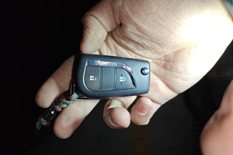 Used Toyota Wildlander 2024 2.0L CVT Two-Wheel Drive Leading Edition Vehicle Key