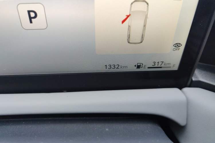 Used Toyota Wildlander 2026 Model 2.0L AIR Odometer Close Up