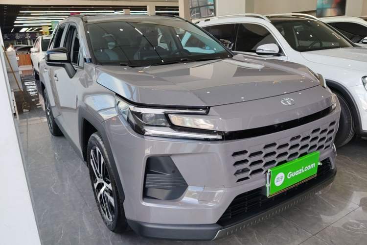 Used Toyota Wildlander 2026 Model 2.0L Smart Electric Hybrid Dual-Engine PRO+ Front Right 45 Deg