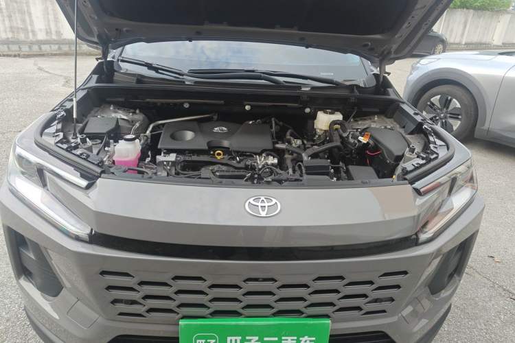 Used Toyota Wildlander 2026 Model 2.0L Smart Electric Hybrid Dual-Engine PRO+ Engine Bay