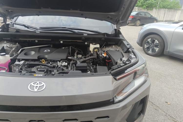 Used Toyota Wildlander 2026 Model 2.0L Smart Electric Hybrid Dual-Engine PRO+ Engine Bay Left