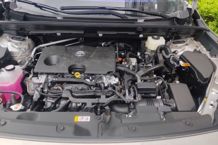 Used Toyota Wildlander 2026 Model 2.0L Smart Electric Hybrid Dual-Engine PRO+ Engine Bay